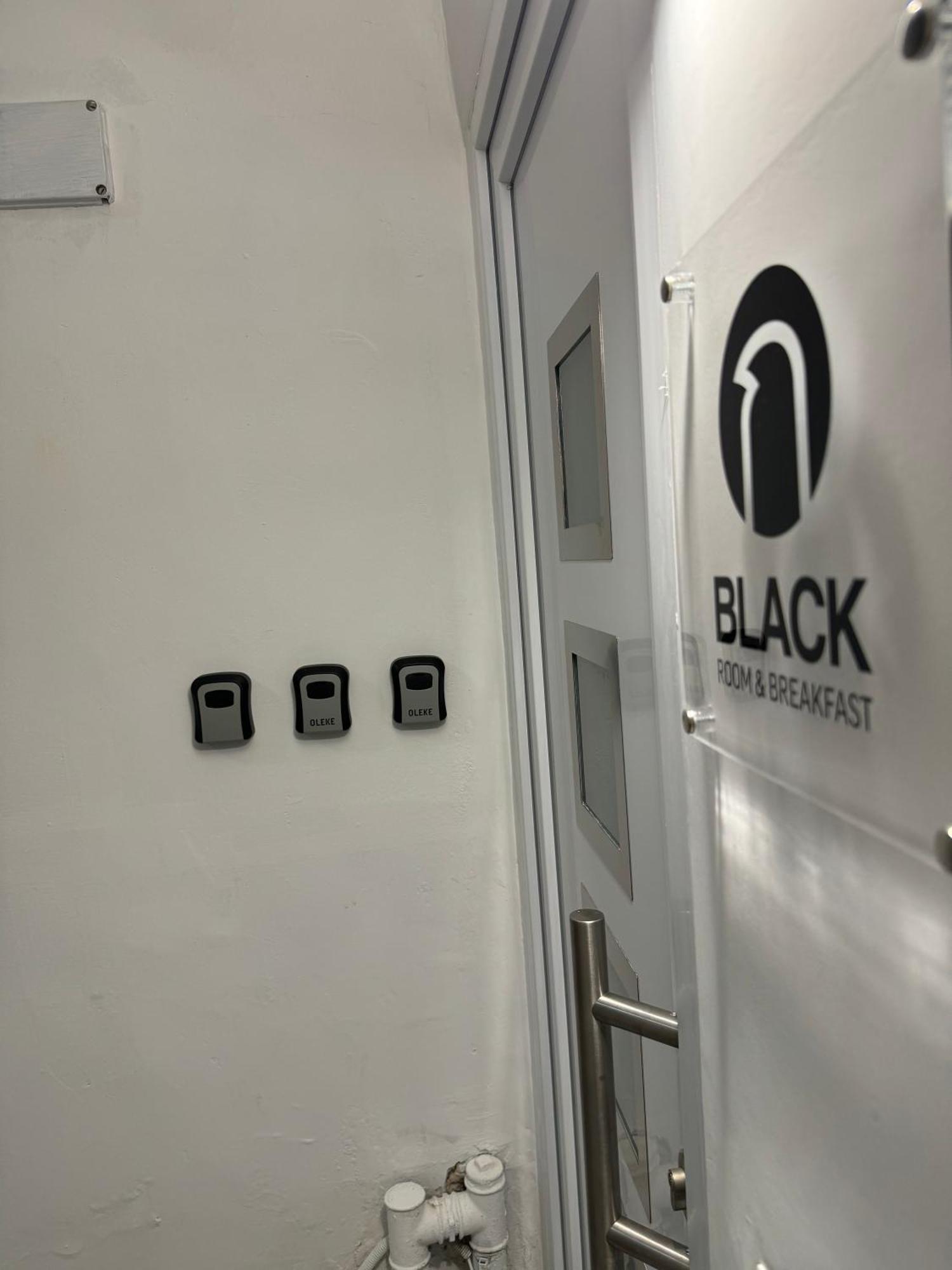Black Room & Breakfast Bari Extérieur photo