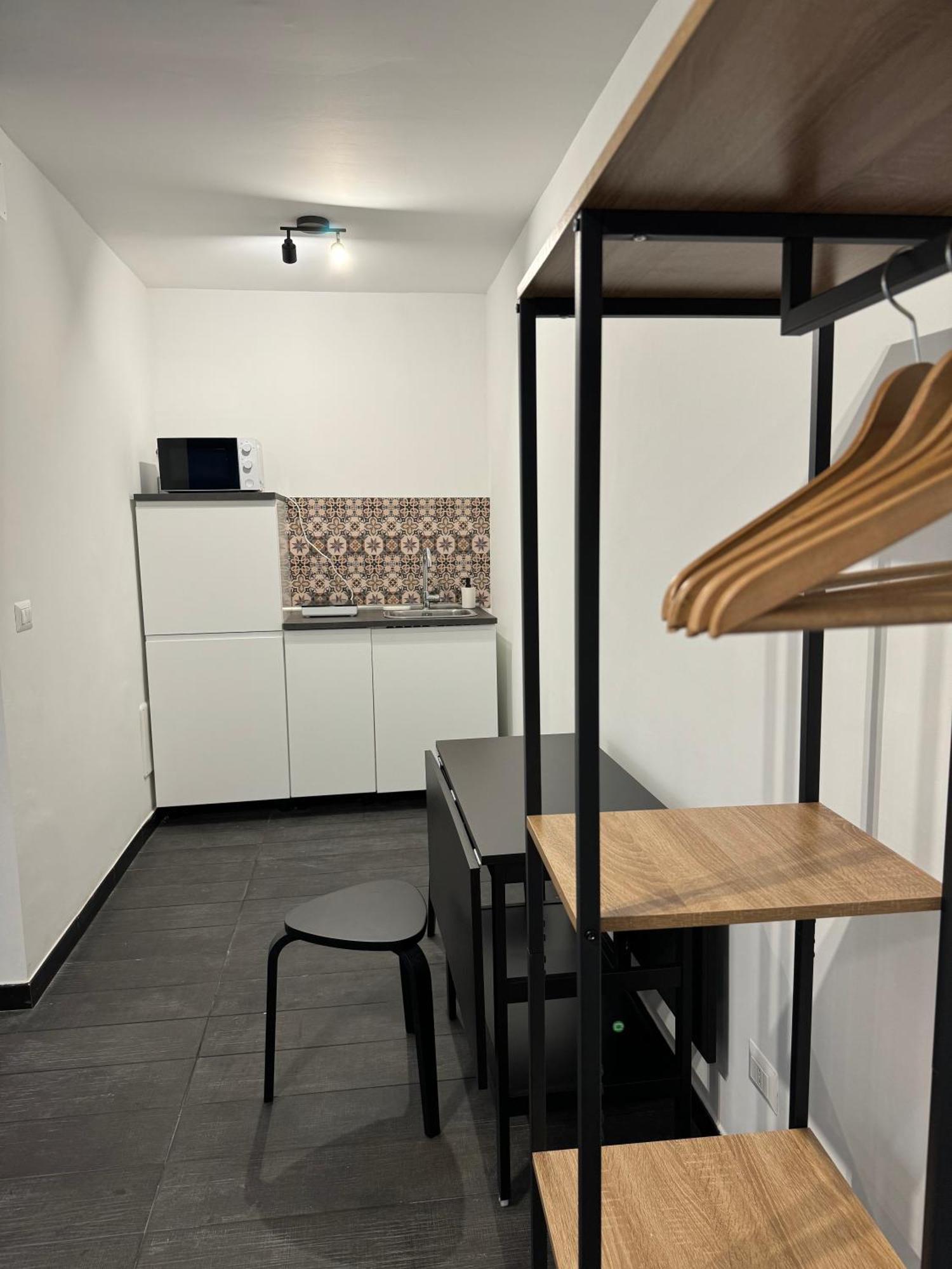Black Room & Breakfast Bari Extérieur photo